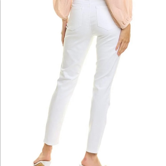 Jones New York Denim - JONES NEW YORK NWOT LEXINGTON SKINNY DENIM JEANS W CLASSIC STRETCH SOFT WHITE
